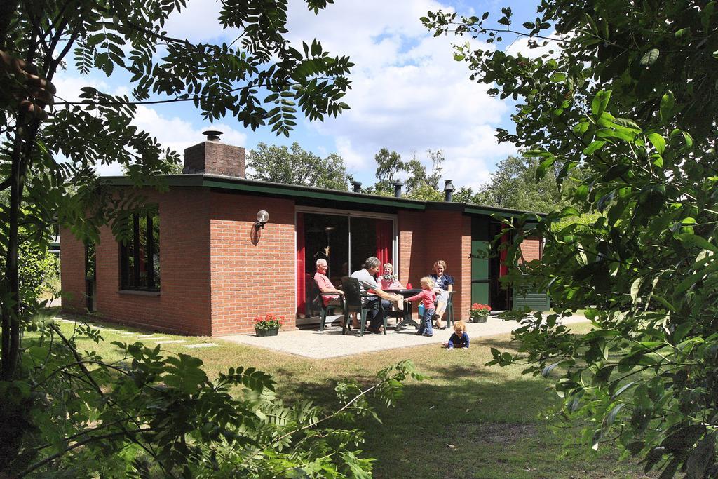 De Lindenberg Otel Holten Dış mekan fotoğraf
